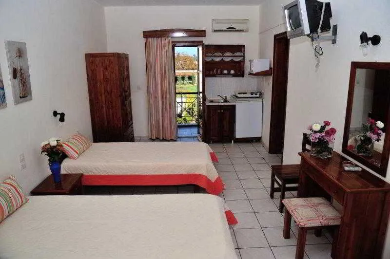 Room, Manolas Studios, Skiathos