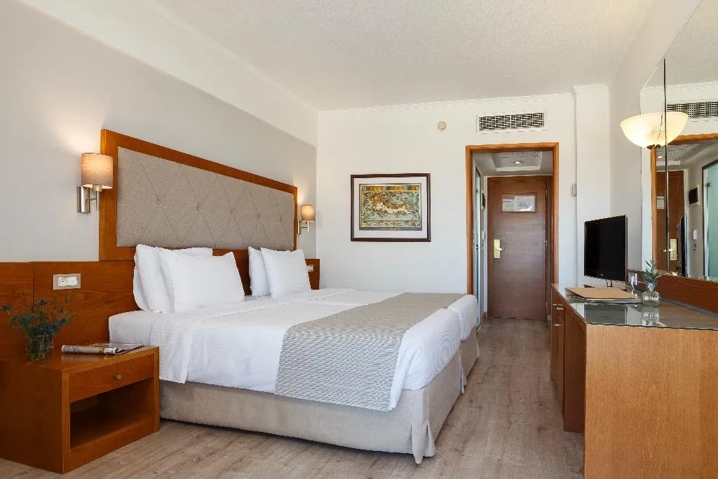 Double or Twin STANDARD Room, Best Western Plus Hotel Plaza, Rhodes