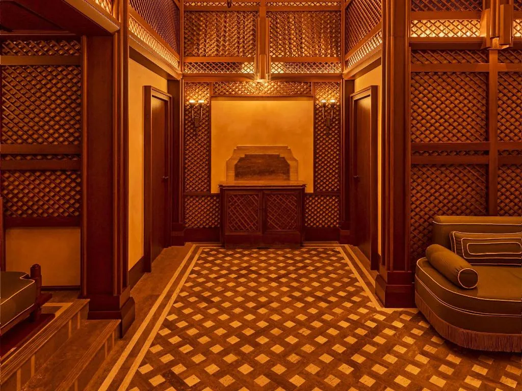 Sports and Entertainment, Orient Express La Minerva, Rome