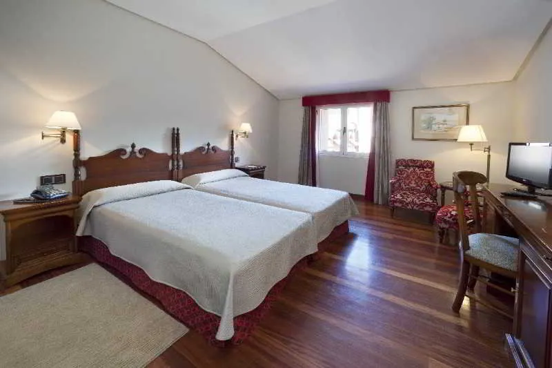 DOUBLE STANDARD Room, Parador de Cañadas del Teide, Tenerife