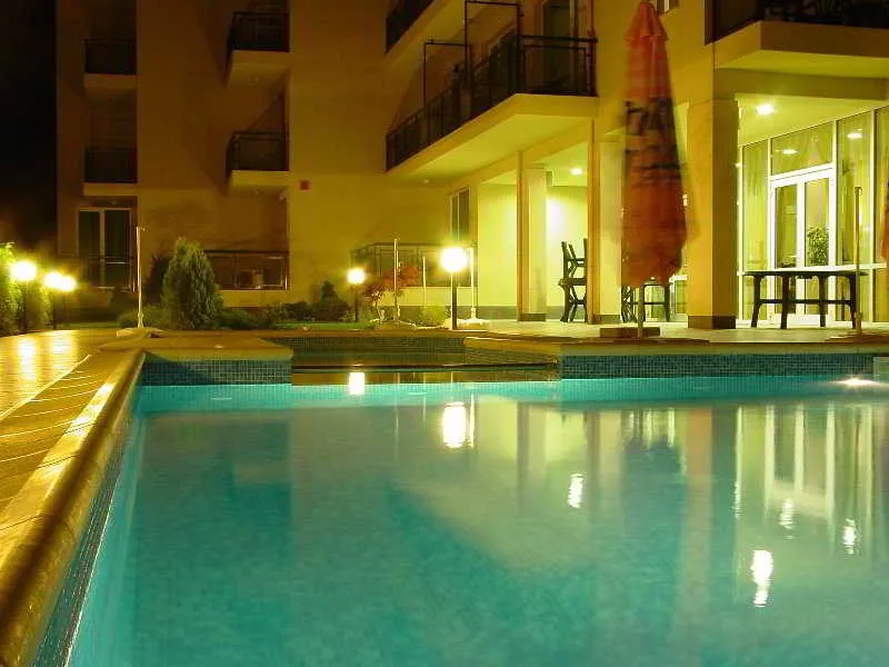 Pool, Aurelia, Bourgas