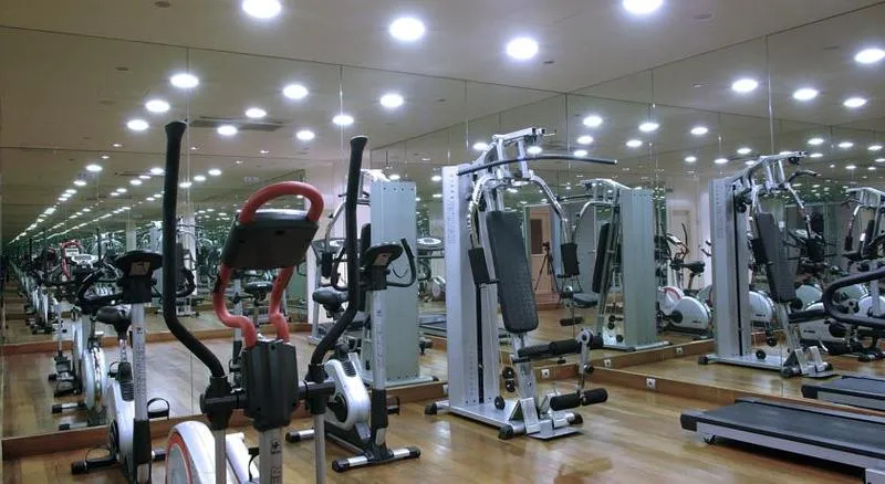 Sports and Entertainment, Nuevo Madrid, Madrid