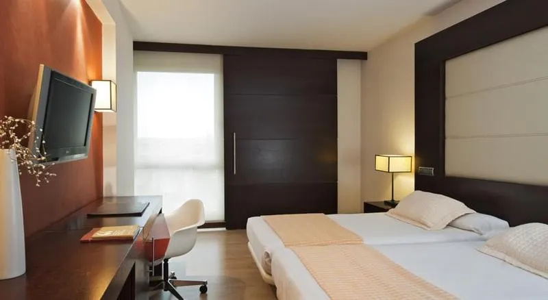 TWIN STANDARD Room, Eurostars I-Hotel Madrid, Madrid