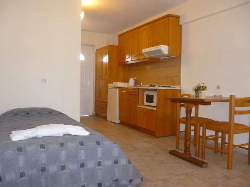 Room, Alexis Pool Apartments, Corfu
