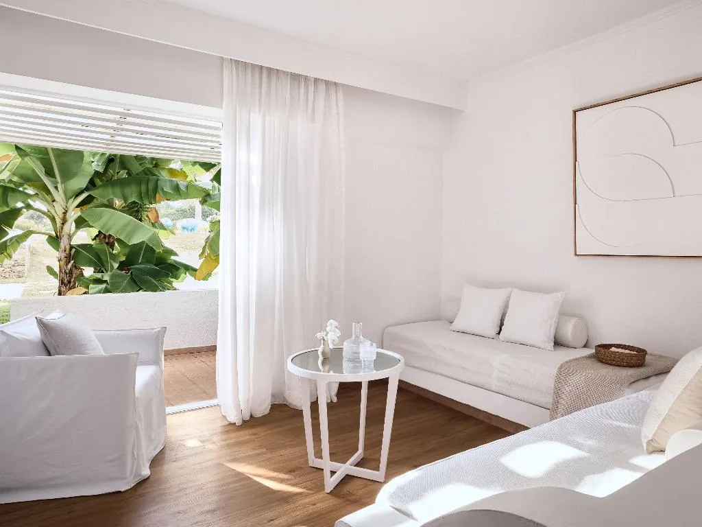 FAMILY ROOM GARDEN VIEW Room, Grecotel LUXME White, Crete