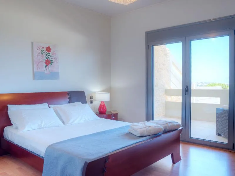 Room, Artemis Villa, Rhodes