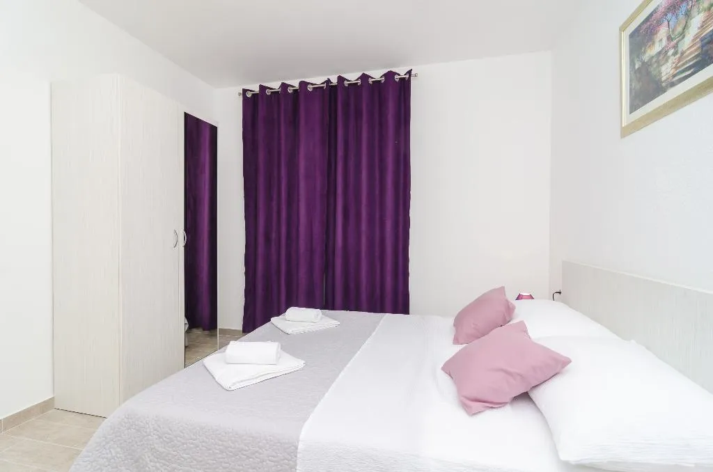 APARTMENT ONE BEDROOM WITH TERRACE Room, Apartments Villa Dadic, Dubrovnik