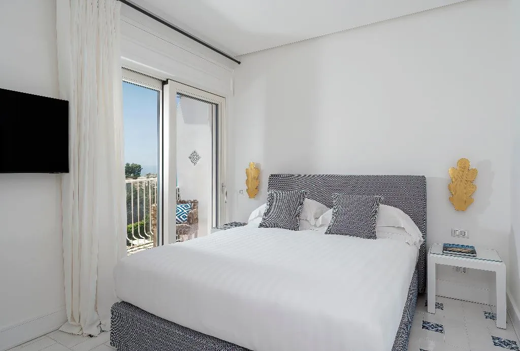 SUITE ANNEX Room, Casa Mariantonia, Naples