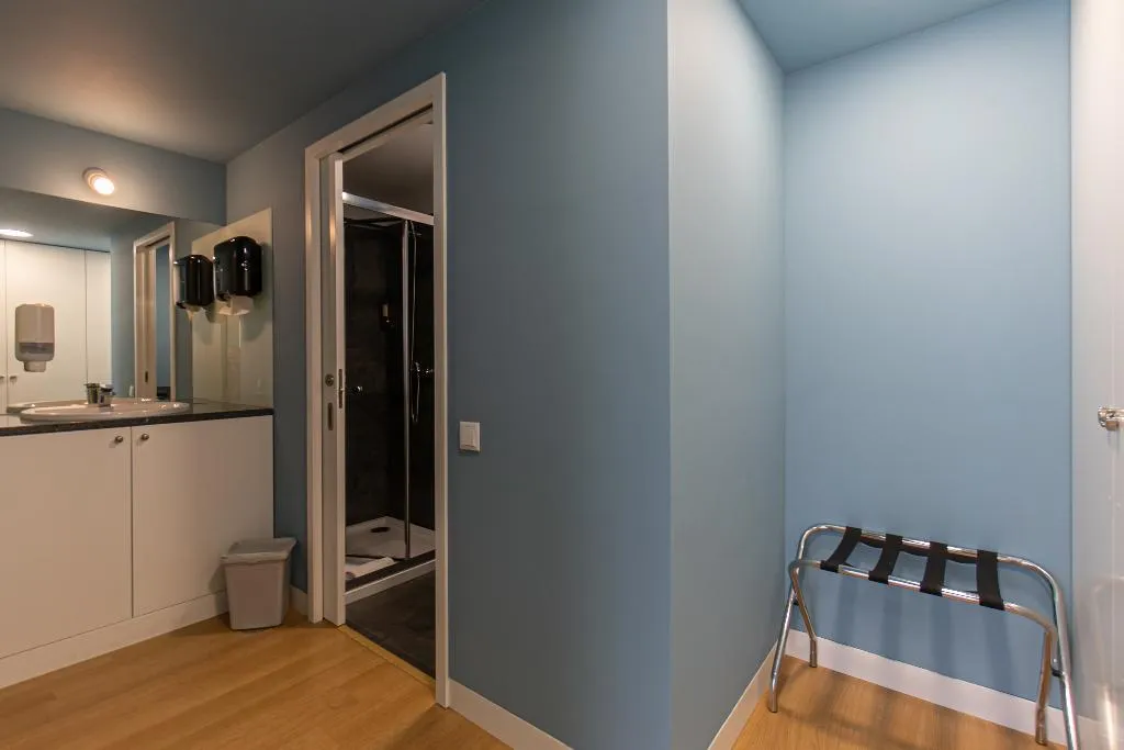 TWIN STANDARD Room, Selina Porto, Porto