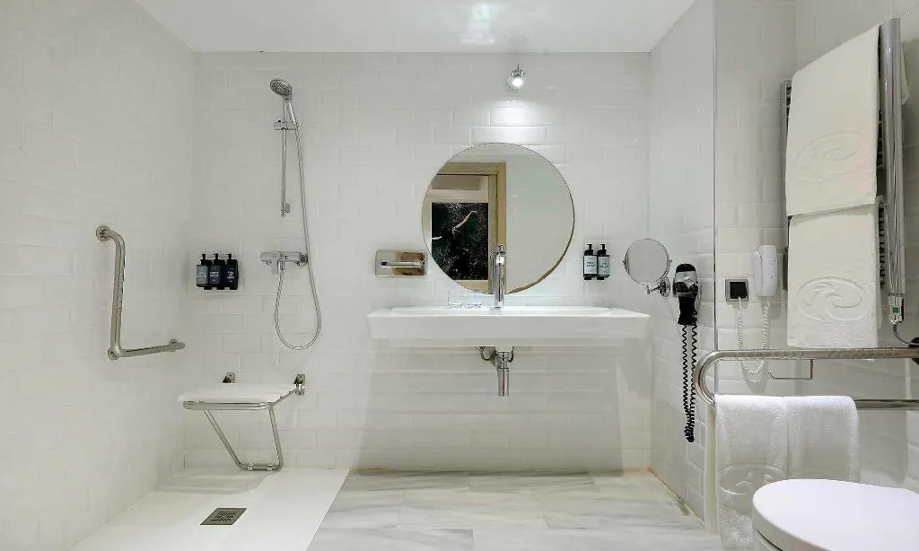 Double or Twin RUN OF HOUSE Room, Grand Palladium White Island Resort & Spa, Ibiza