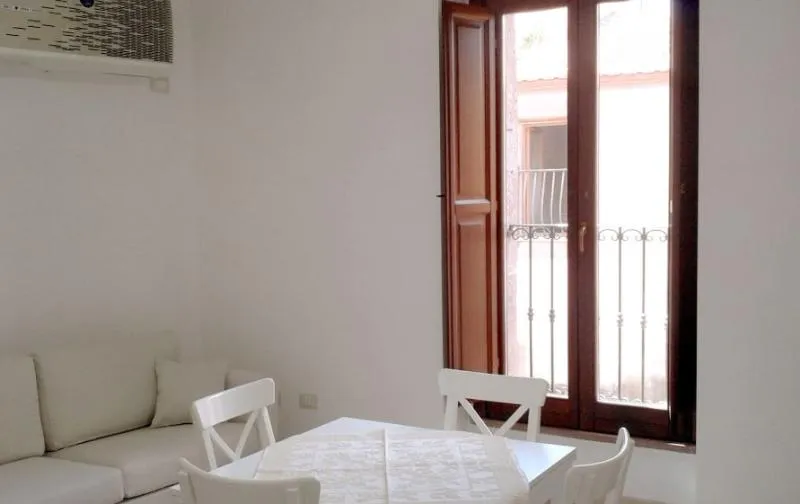 APARTMENT STANDARD Room, Sardinian Gallery, Alghero