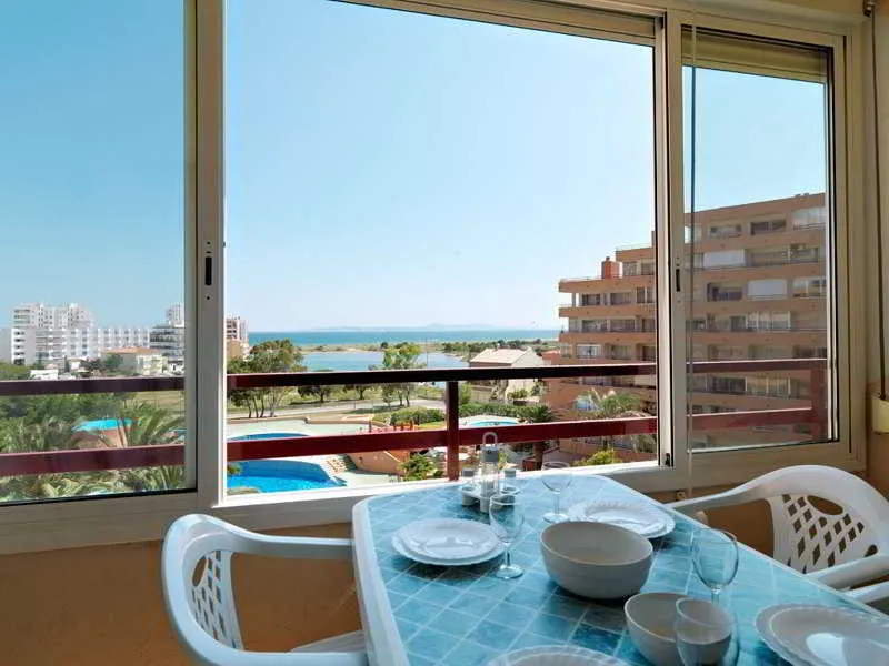 Room, Isla de Rosas, Costa Brava