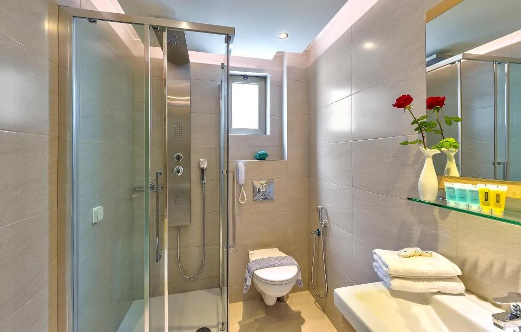 STUDIO CAPACITY 3 Room, Leonidas Hotel & Apartments, Crete