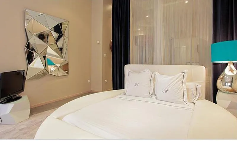Room, AB Design Suites  Madrid, Madrid
