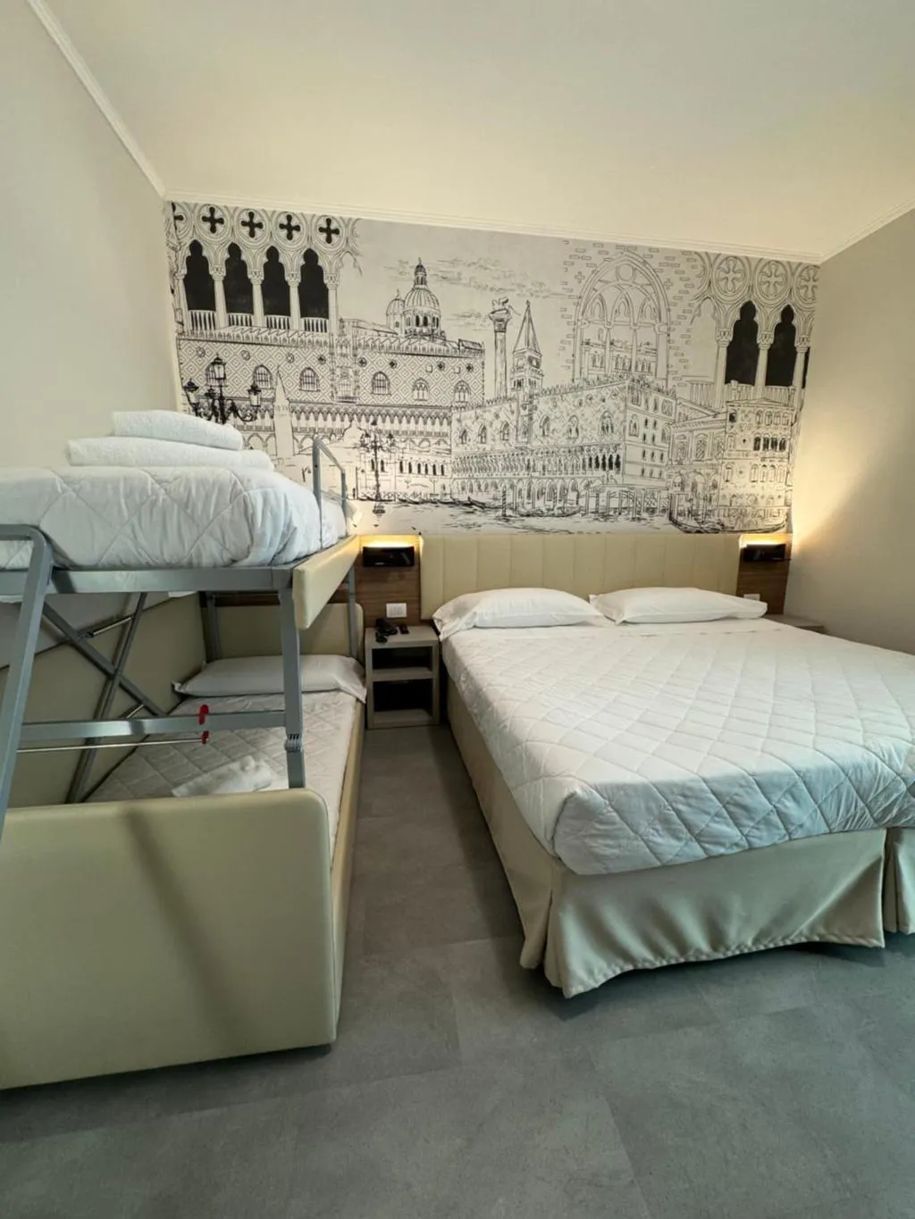QUADRUPLE COMFORT Room, Hotel Marco Polo, Venice