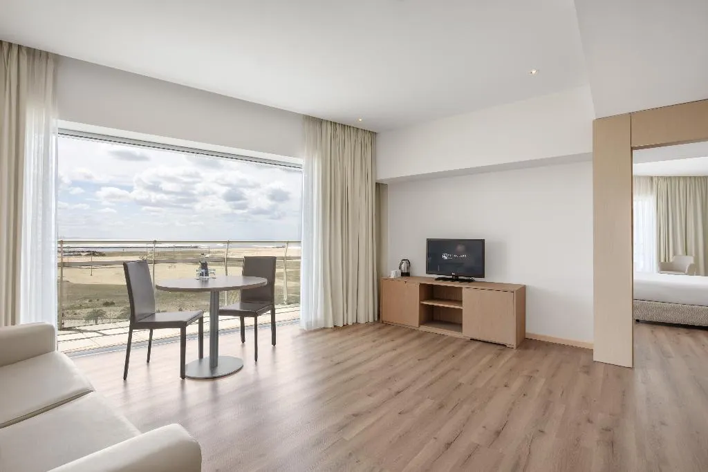 SUITE SEA VIEW Room, Eurostars Oasis Plaza, Porto