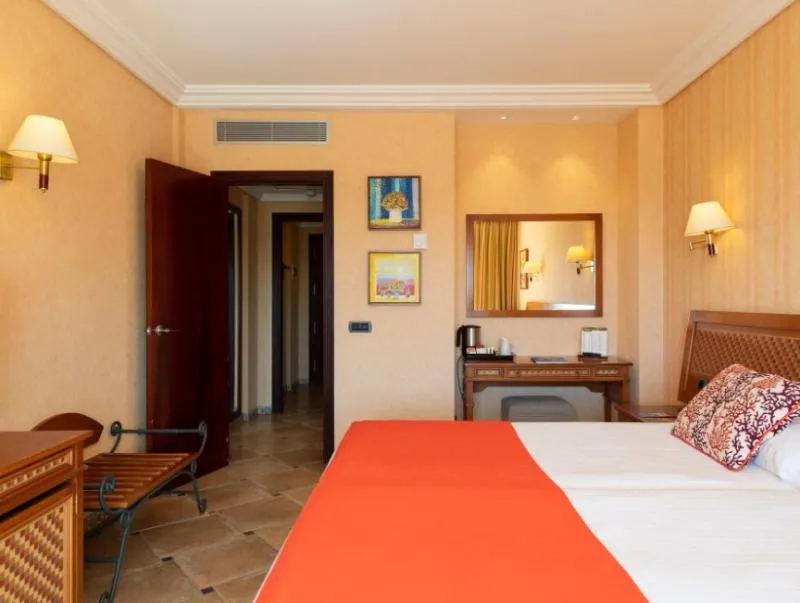 DOUBLE POOL VIEW Room, Hotel Cordial Mogan Playa, Gran Canaria