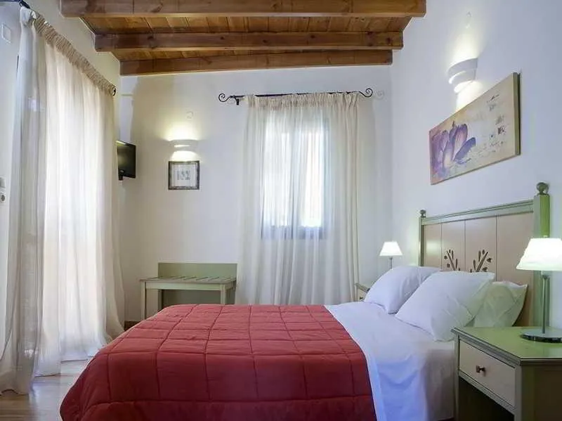 APARTMENT ONE BEDROOM Room, Kastellos Traditional House, Crete