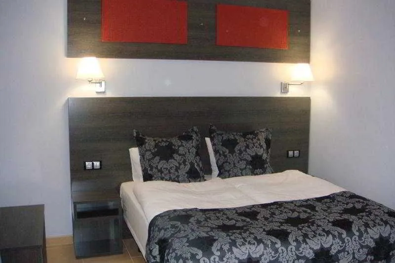 Room, Casablanca Suites, Costa Brava
