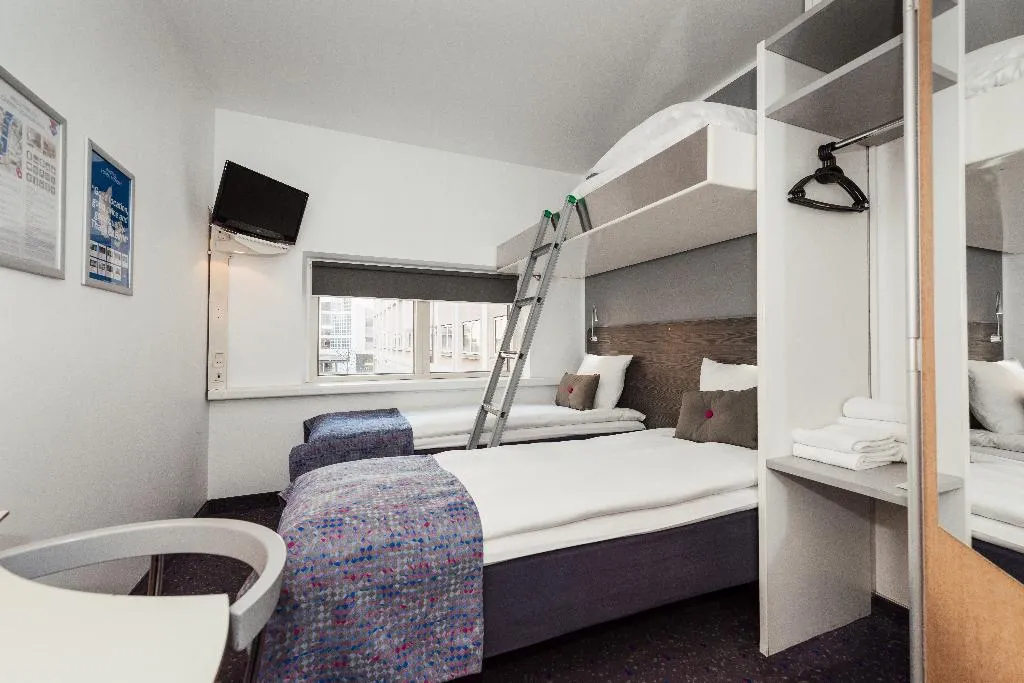TRIPLE SUPERIOR Room, Cabinn Scandinavia, Copenhagen