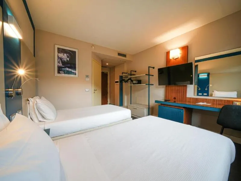 TWIN SUPERIOR Room, La Meridiana Perugia, Perugia