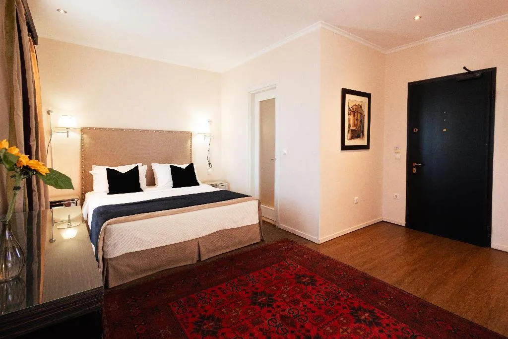 DOUBLE NON SMOKING Room, Best Western Plus Embassy Hotel, Athens
