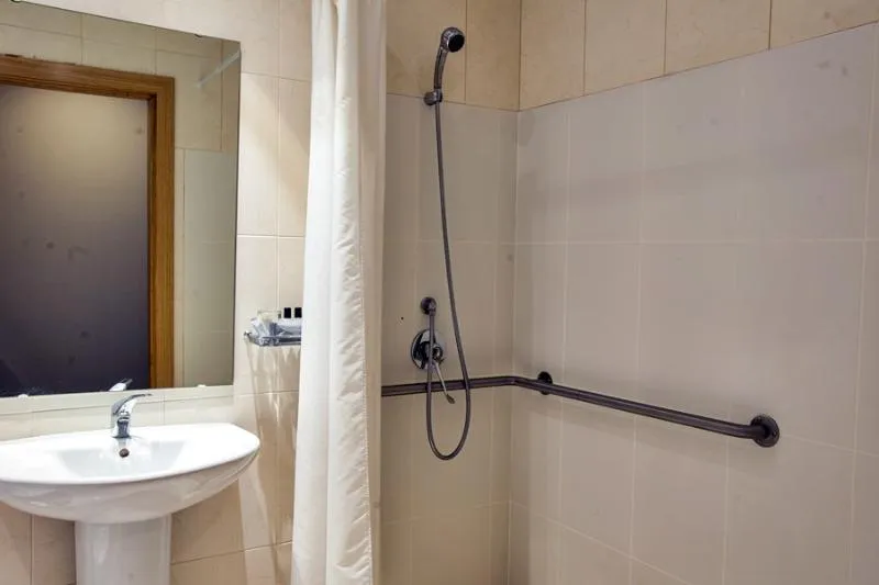 SINGLE STANDARD Room, B&B HOTEL Barcelona Mollet Porta de Gallecs, Barcelona