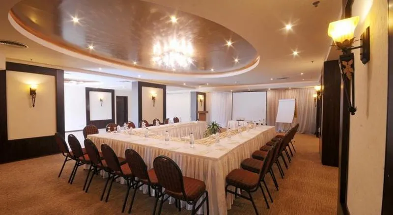 Conferences, Aracan Pyramids, Cairo