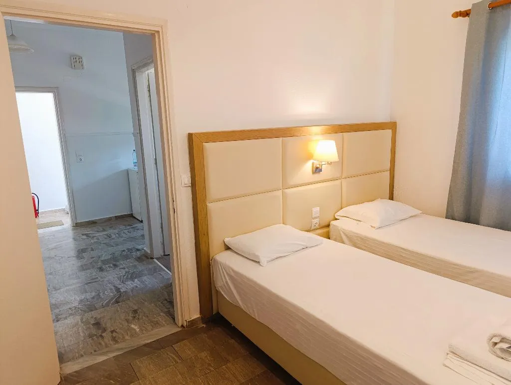 APARTMENT SEA VIEW Room, Ever Green Beach Apartments, Corfu