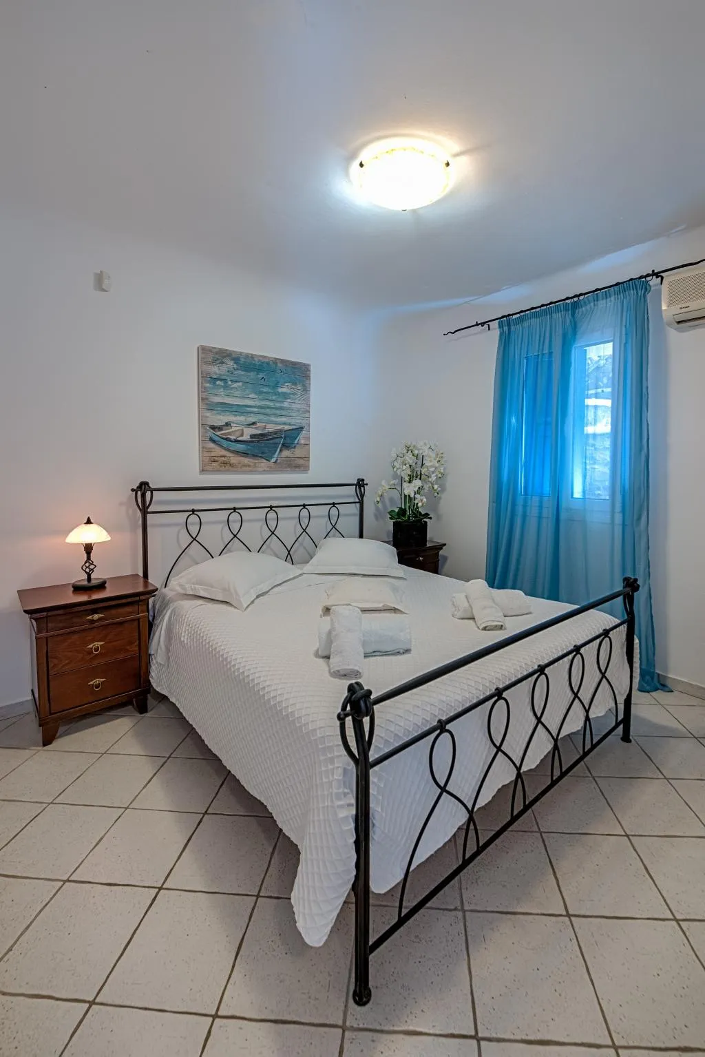 JUNIOR SUITE POOL VIEW Room, Mykonian Iros, Mykonos
