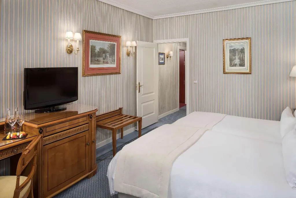DOUBLE SINGLE USE STANDARD Room, Melia Castilla, Madrid
