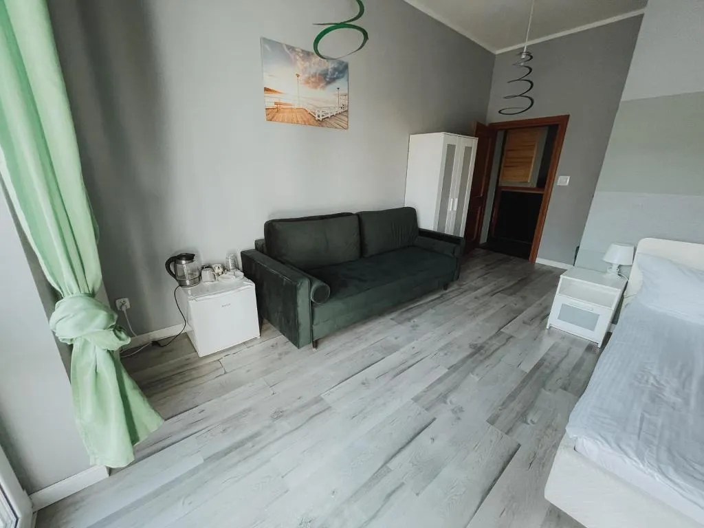 DOUBLE QUEEN SIZE BED Room, Central Sopot, Gdansk