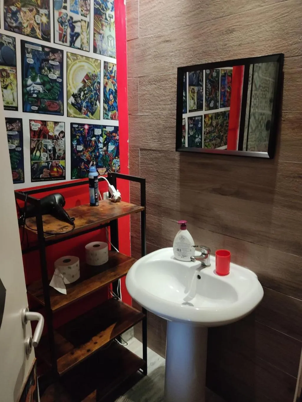 QUADRUPLE STANDARD Room, Comics Guesthouse, Rome