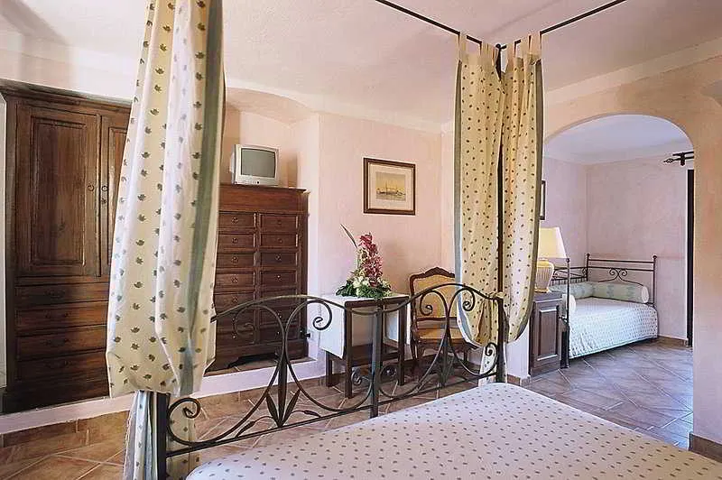Room, Relais Colonna, Olbia
