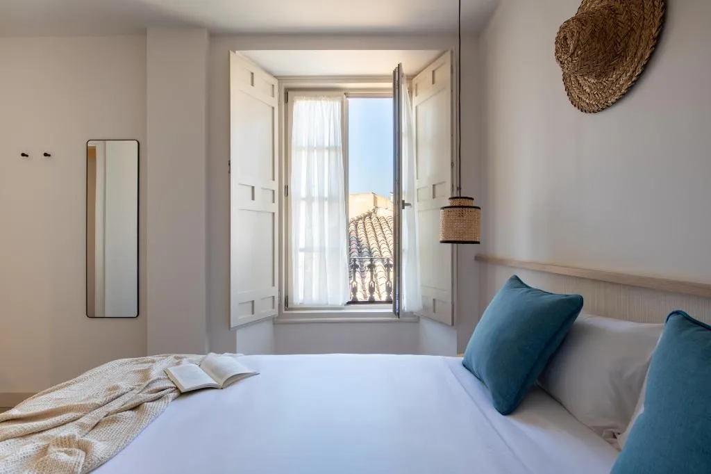 STUDIO CAPACITY 4 Room, Libere Malaga Plaza Del Siglo, Costa Del Sol