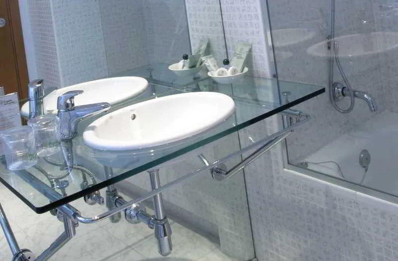 TRIPLE STANDARD Room, Posadas de España Cartagena, Costa Blanca