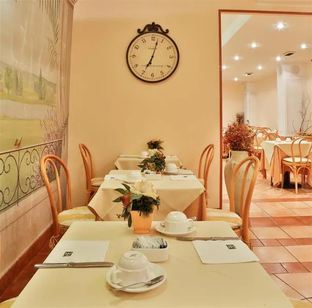 Restaurant, Hotel Mozart, Milan