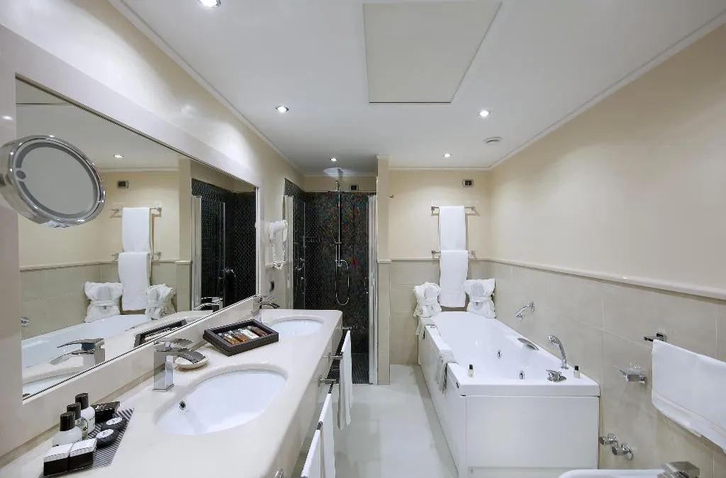 JUNIOR SUITE STANDARD Room, Punta Molino Beach Resort & SPA, Naples