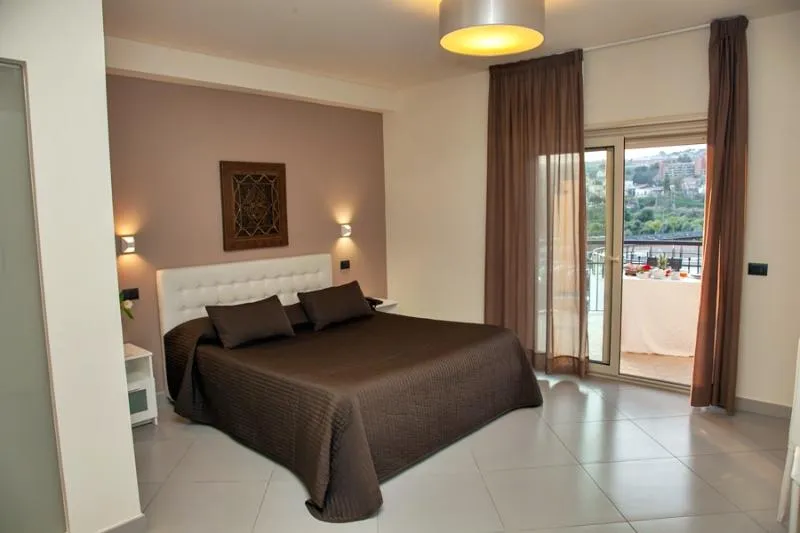 DOUBLE SINGLE USE STANDARD Room, 4 Spa Hotel, Catania