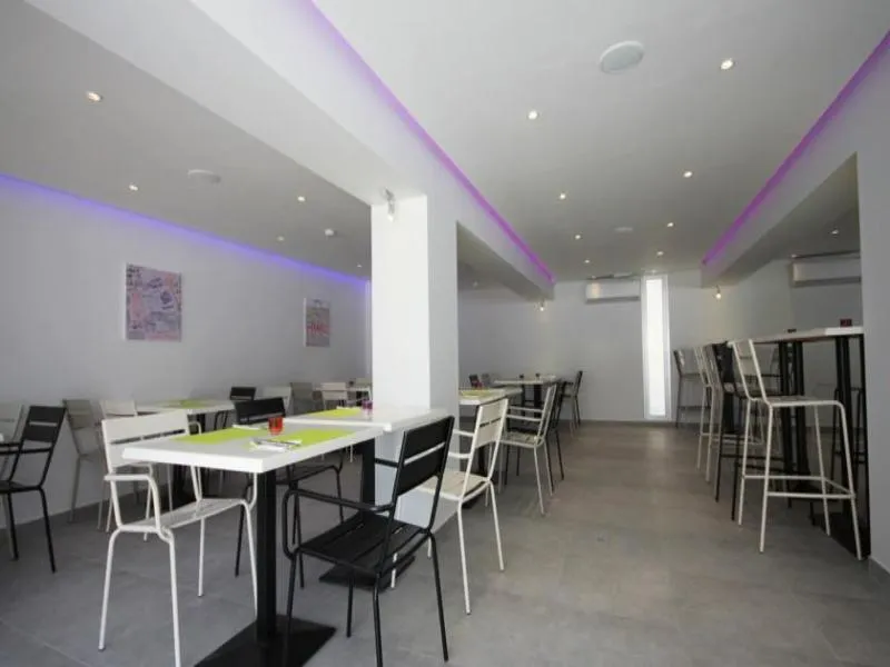 Restaurant, Sea Cleo Napa Hotel, Cyprus