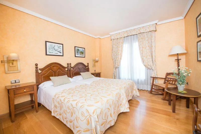 Double or Twin STANDARD Room, Hospederia La Canada, Madrid