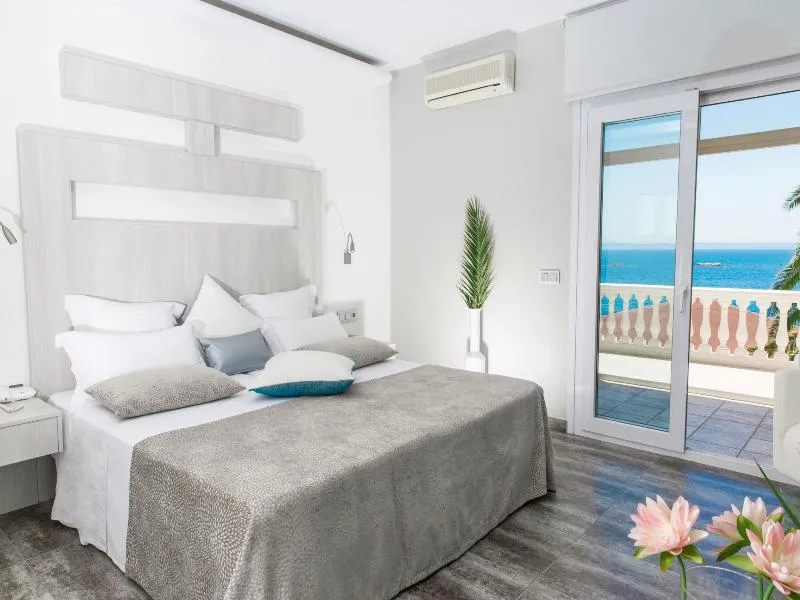 Double or Twin SEA VIEW Room, Vistabella, Costa Brava