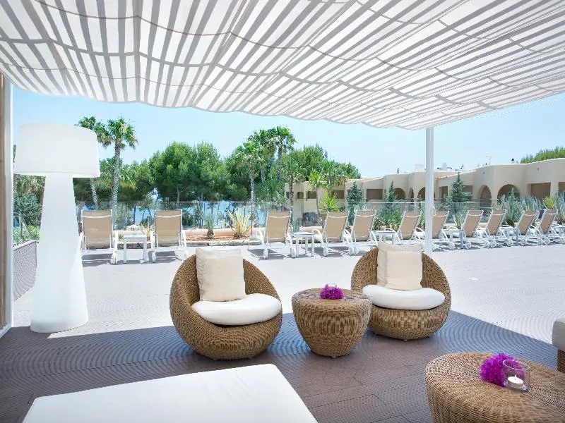 Terrace, Grupotel Santa Eularia & Spa. Adults Only, Ibiza