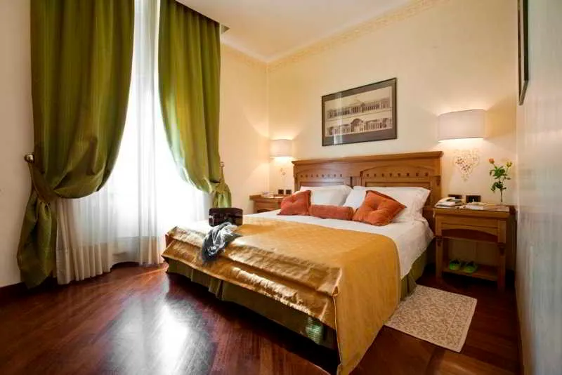 DOUBLE STANDARD Room, Diana Roof Garden, Rome