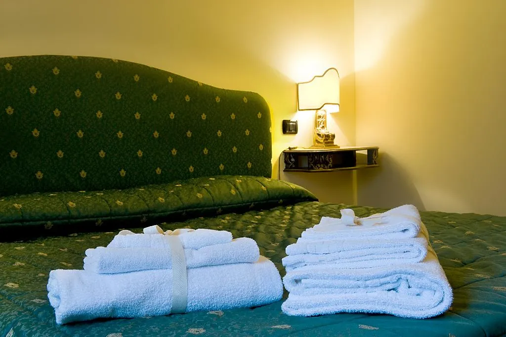 Double or Twin SUPERIOR Room, Relais dell Olmo, Perugia