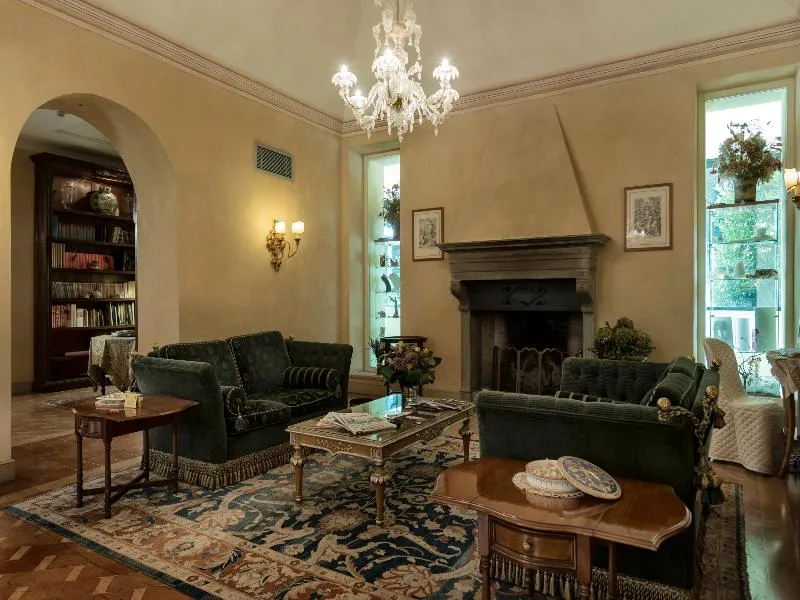 Lobby, Posta Donini, Perugia