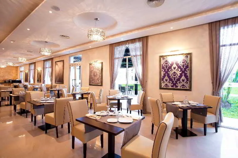 Restaurant, Sky Casa Airport, Casablanca