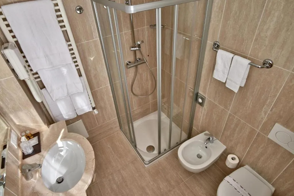 Double or Twin LAKE VIEW Room, Bellavista, Milan