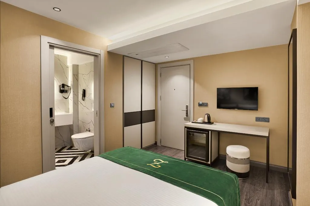 Room DELUXE ONE BEDROOM Room, The New Zeybek Hotel, Izmir