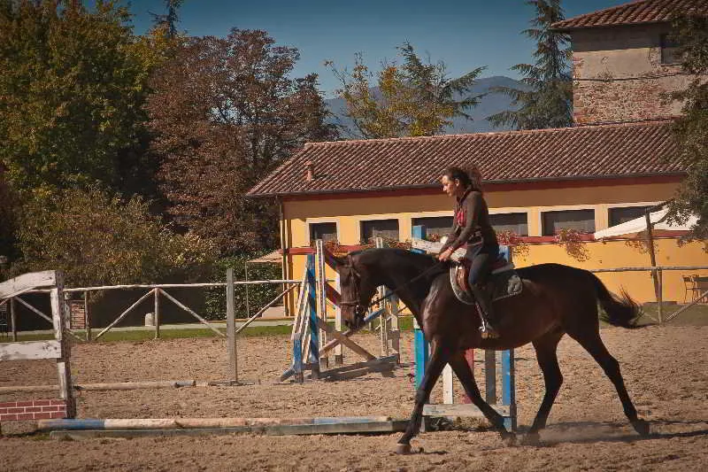 Sports and Entertainment, Podere Violino, Florence